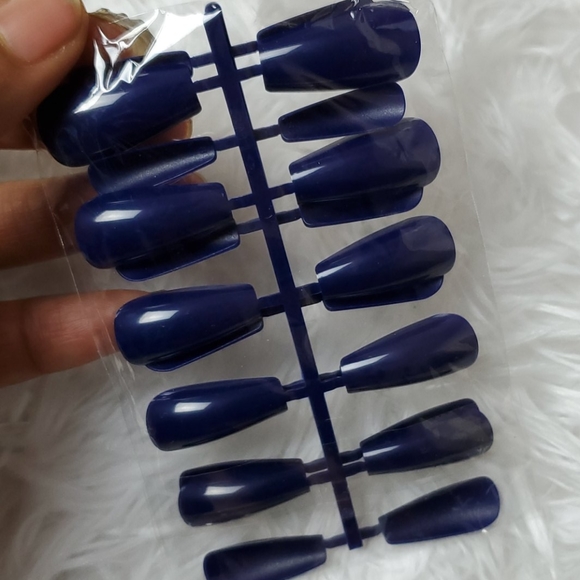 Navy blue stilleto or coffin nails - Picture 4 of 4